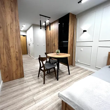 Modern 아파트