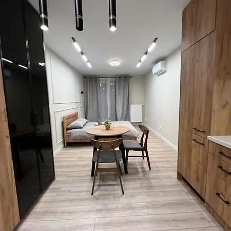 Modern Apartment *
